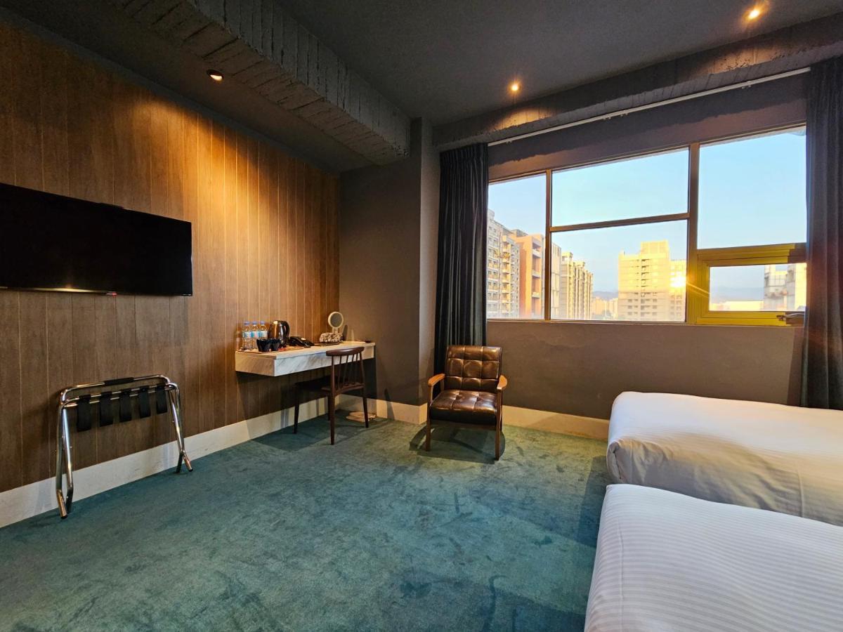 Modern Inn Taichung Eksteriør billede