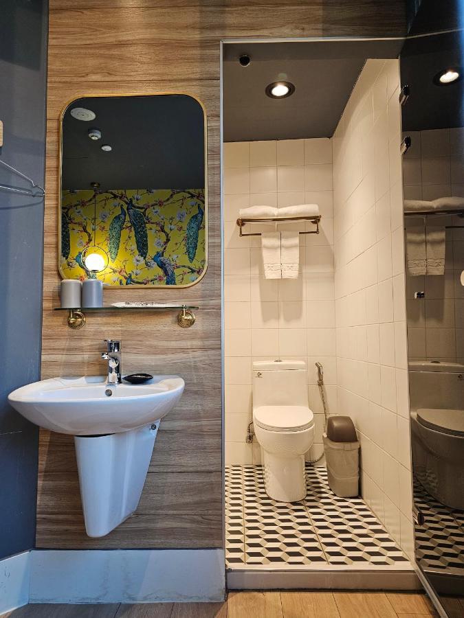 Modern Inn Taichung Eksteriør billede